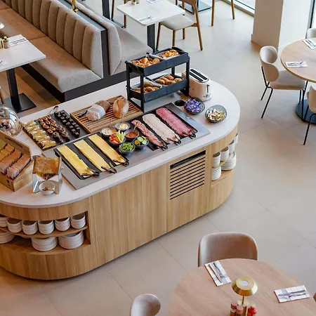 Hotell Ibis Styles Ahoy 4*