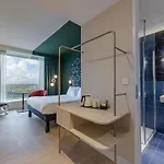 Hotel Ibis Styles Ahoy 4*