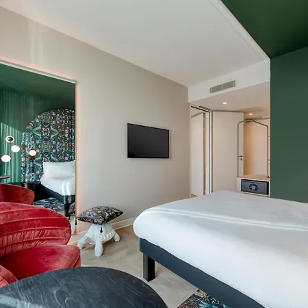 Ibis Styles Ahoy Hotel