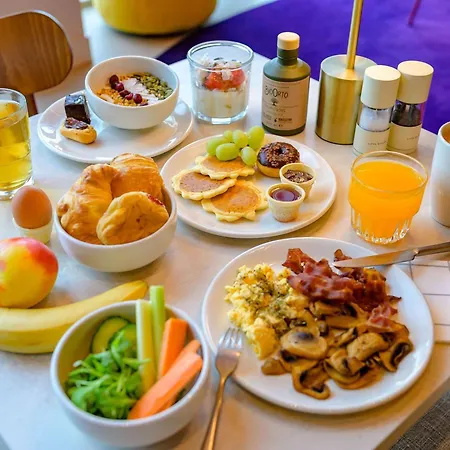 Ibis Styles Ahoy 4*