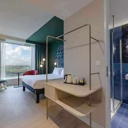 Hotel Ibis Styles Ahoy 4*