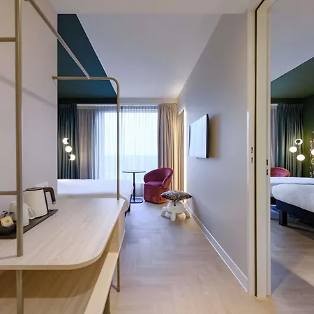 Hotel Ibis Styles Ahoy 4*