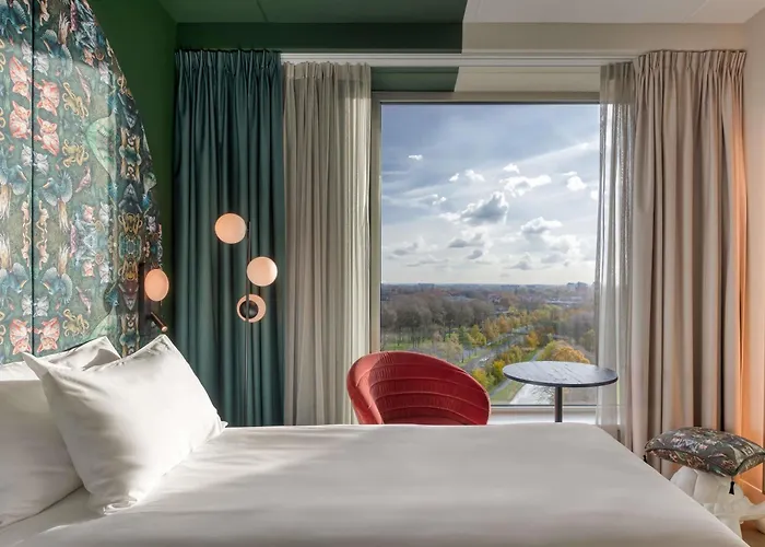 Ibis Styles Ahoy Hotel 4*