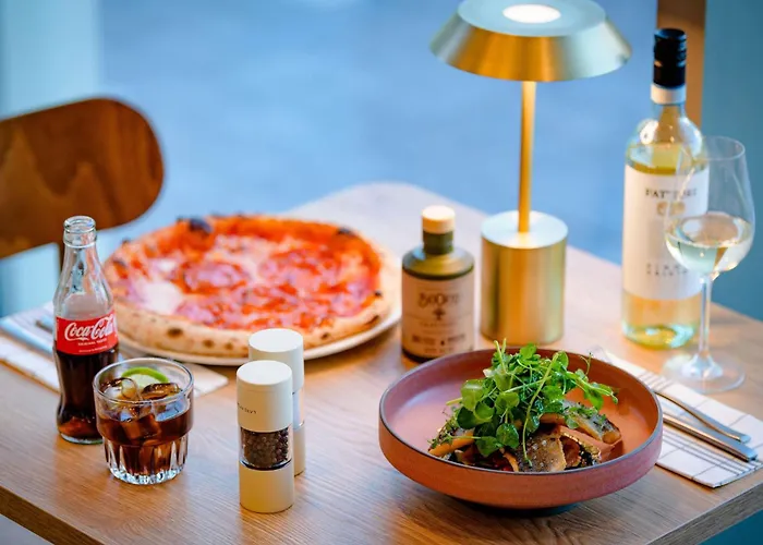 Hotel Ibis Styles Ahoy 4*